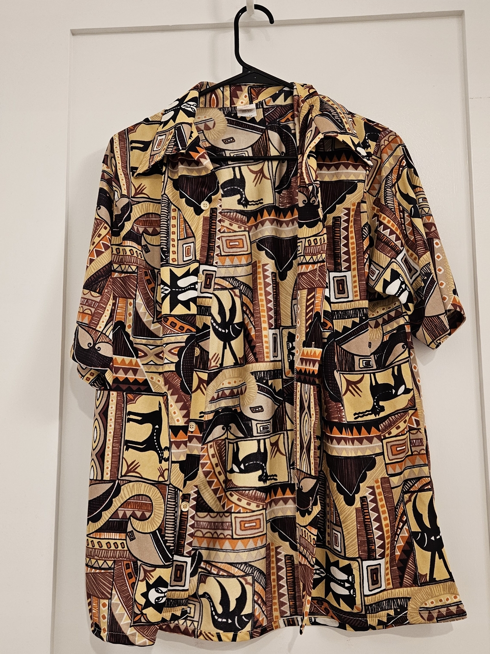 Vintage Jantzen Men's Short Sleeve Tribal Print Button-Up - Made In USA